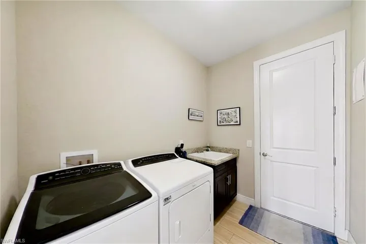 11795 Royal Tee Cir, Cape Coral, Florida 33991