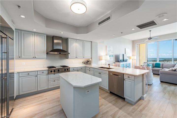 Nicely Appointed Kitchen