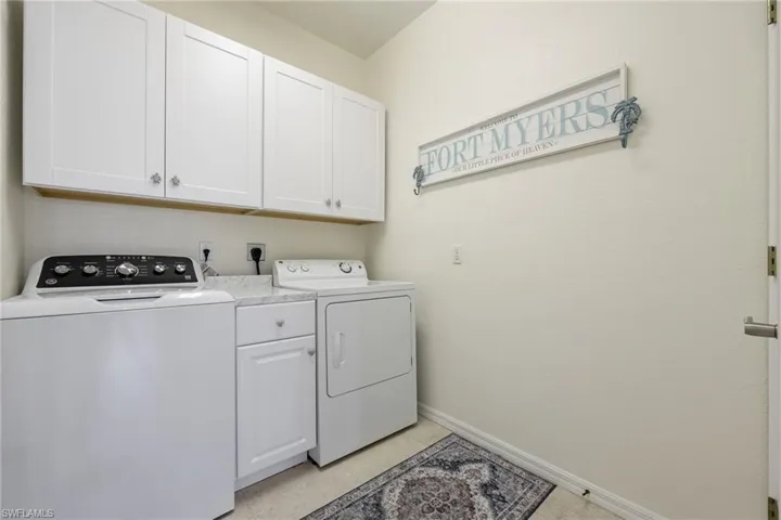 20011  Sanibel View  CIR, Fort Myers, FL 33908