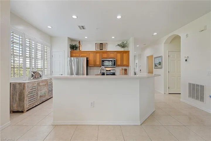 20011  Sanibel View  CIR, Fort Myers, FL 33908