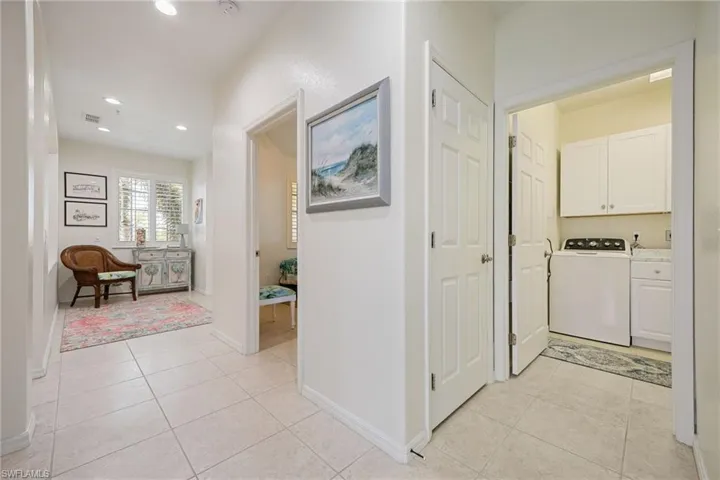 20011  Sanibel View  CIR, Fort Myers, FL 33908