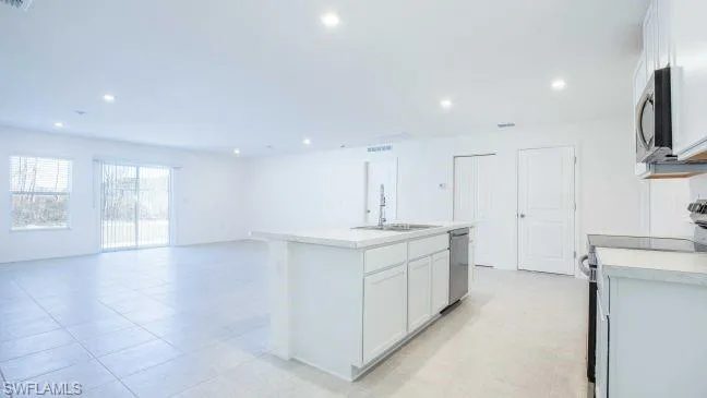 Model home - actual features may vary.