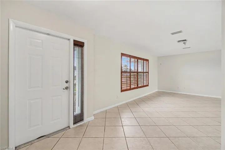 4437 Se 10th Ave, Cape Coral, Florida 33904