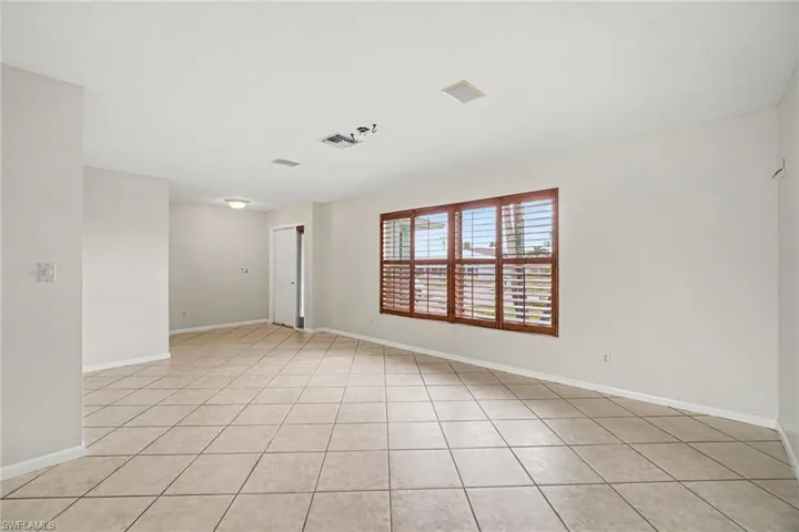 4437 Se 10th Ave, Cape Coral, Florida 33904