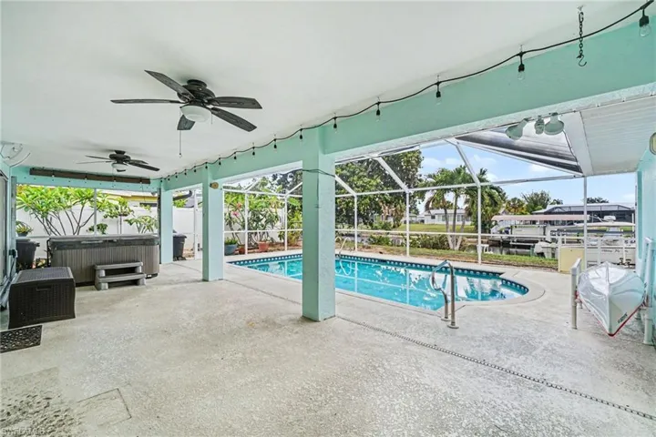 4437 Se 10th Ave, Cape Coral, Florida 33904