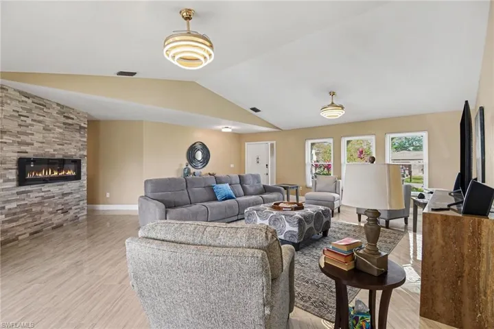 136 SE 5th  ST, Cape Coral, FL 33990