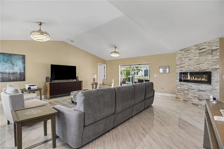136 SE 5th  ST, Cape Coral, FL 33990