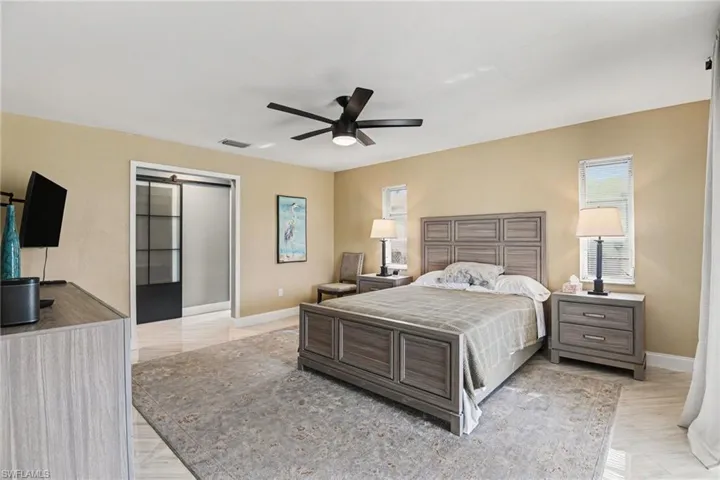 136 Se 5th St, Cape Coral, Florida 33990