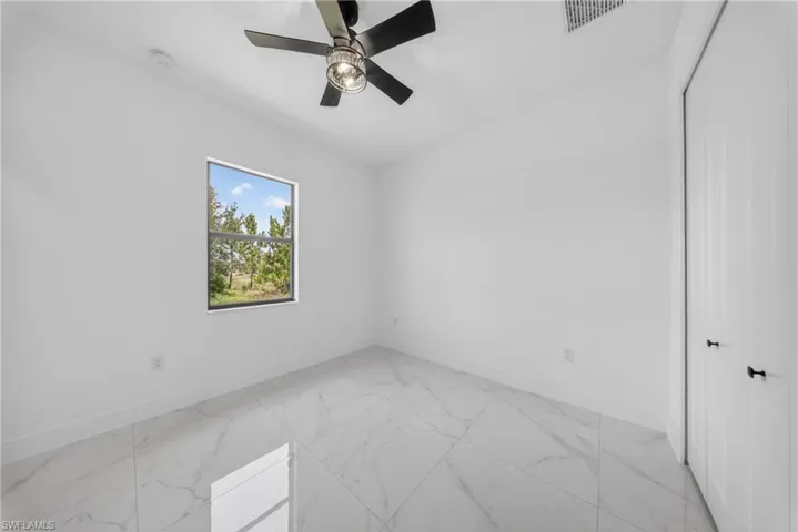 1213 Dodwin St E, Lehigh Acres, Florida 33974