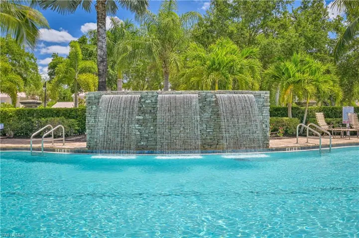 28087  Sosta  LN, Bonita Springs, FL 34135