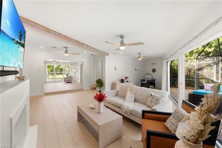 734 Sharar Ct, Cape Coral, Florida 33904