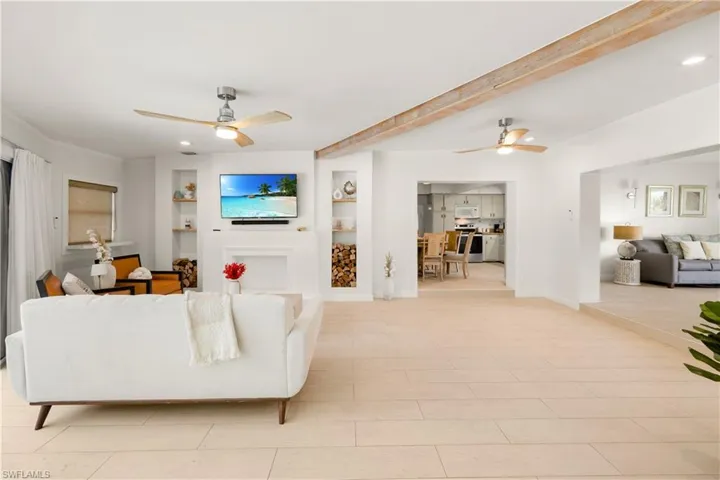 734 Sharar Ct, Cape Coral, Florida 33904