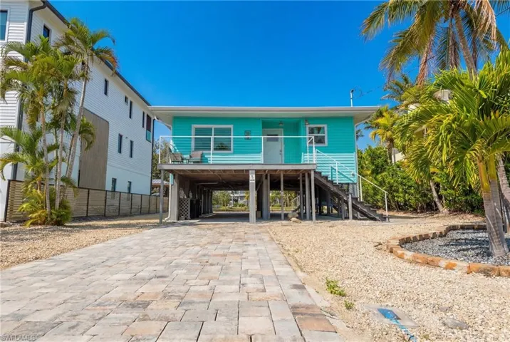 270 Dundee Rd, Fort Myers Beach, Florida 33931