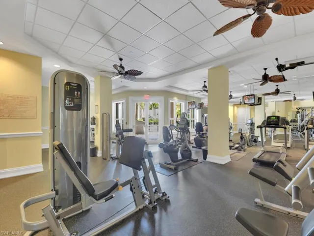 2825  Palm Beach  BLVD, Fort Myers, FL 33916