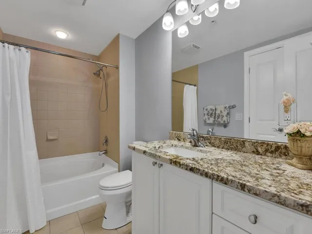 2825  Palm Beach  BLVD, Fort Myers, FL 33916