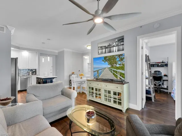 2825  Palm Beach  BLVD, Fort Myers, FL 33916
