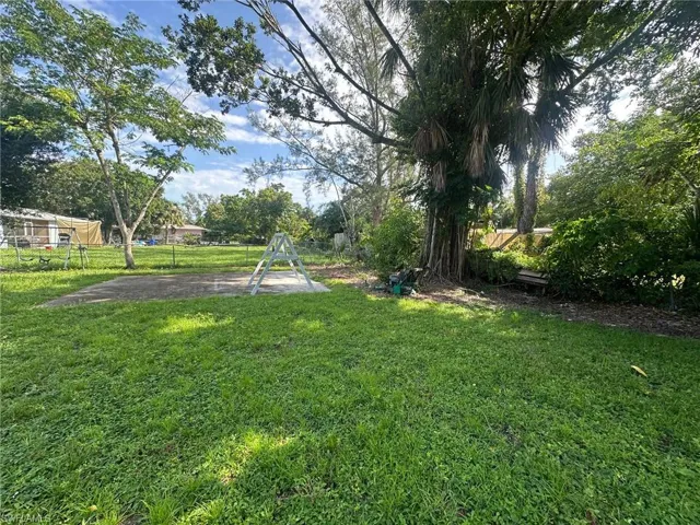 1539 High St, Fort Myers Fl 33916