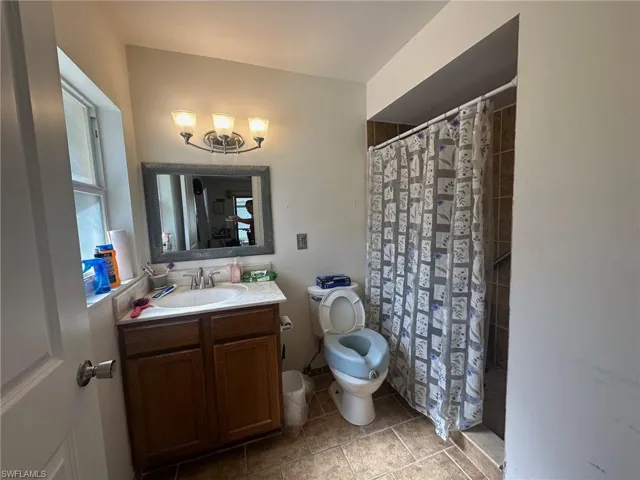 1539 High St, Fort Myers Fl 33916
