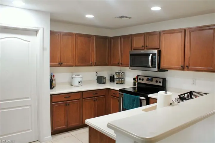 1114 Barfield St E, Lehigh Acres, Florida 33974