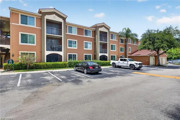 1200 Reserve Way 105, Naples, Florida 34105