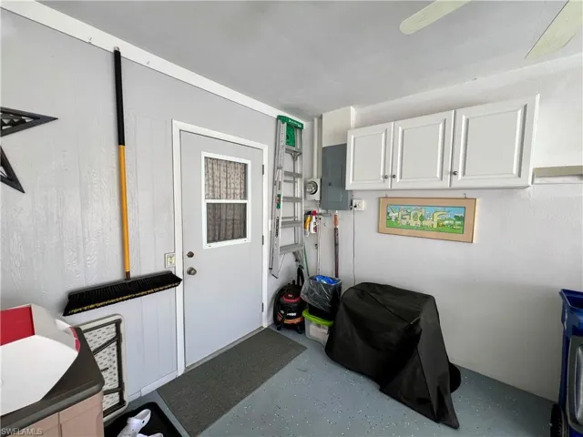 319  Maycrest  RD, Lehigh Acres, FL 33936