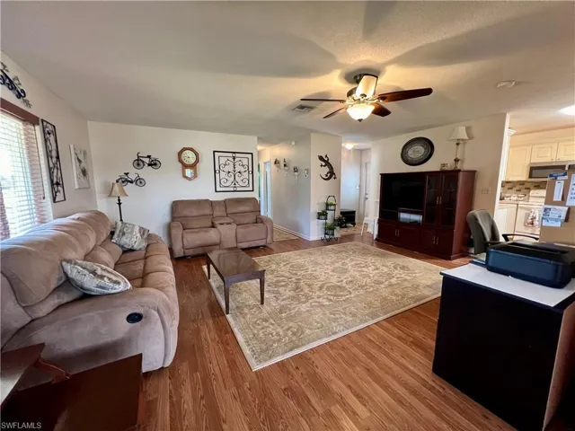 319  Maycrest  RD, Lehigh Acres, FL 33936