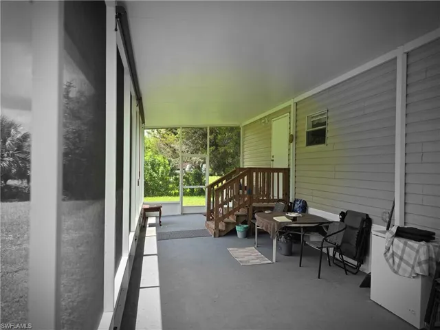 Screened in porch