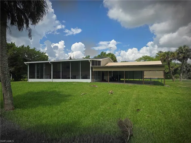1163 Saddle Ln, Moore Haven, Florida 33471