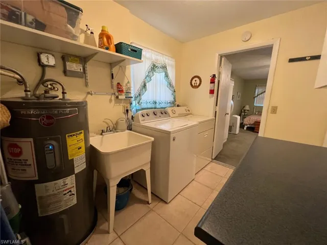 7226 Jasmine RD, FORT MYERS FL 33967