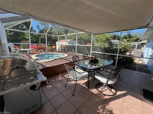 7226 Jasmine RD, FORT MYERS FL 33967