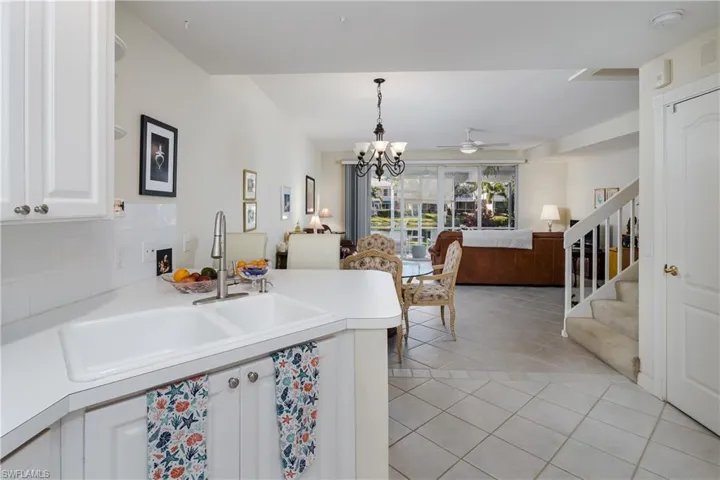Large double sink