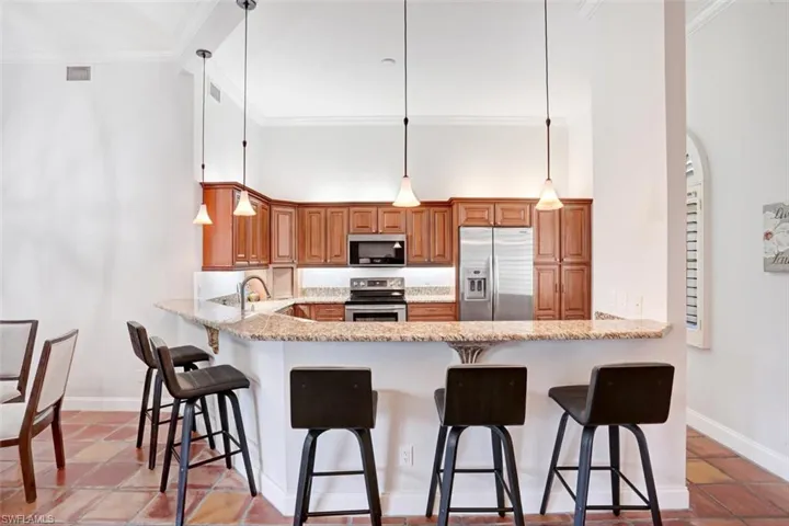 6535  Valen  WAY, Naples, FL 34108