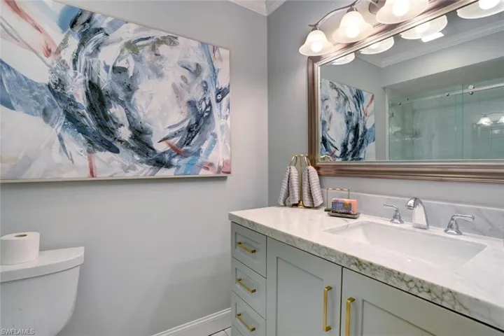 6535  Valen  WAY, Naples, FL 34108