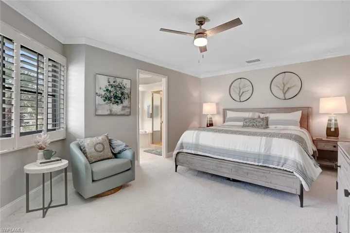 6535  Valen  WAY, Naples, FL 34108