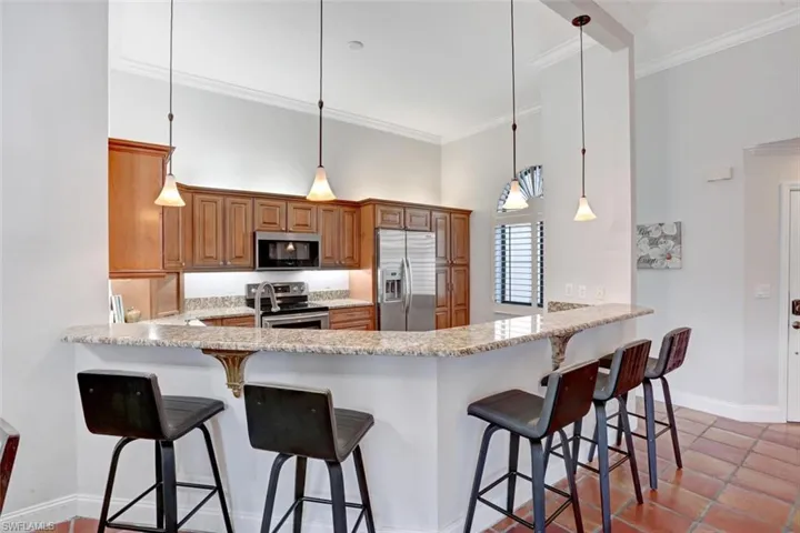 6535  Valen  WAY, Naples, FL 34108
