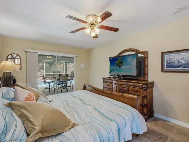 211 Bahama Ave, Marco Island, Florida 34145