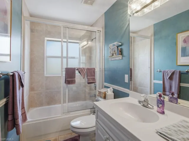 211 Bahama Ave, Marco Island, Florida 34145