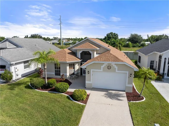 3601  Gloxinia  DR, North Fort Myers, FL 33917