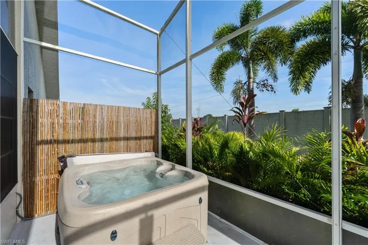 3601  Gloxinia  DR, North Fort Myers, FL 33917