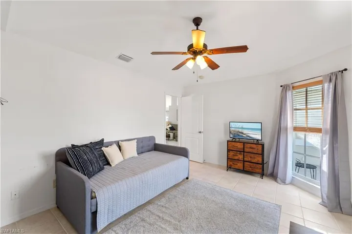 3601  Gloxinia  DR, North Fort Myers, FL 33917