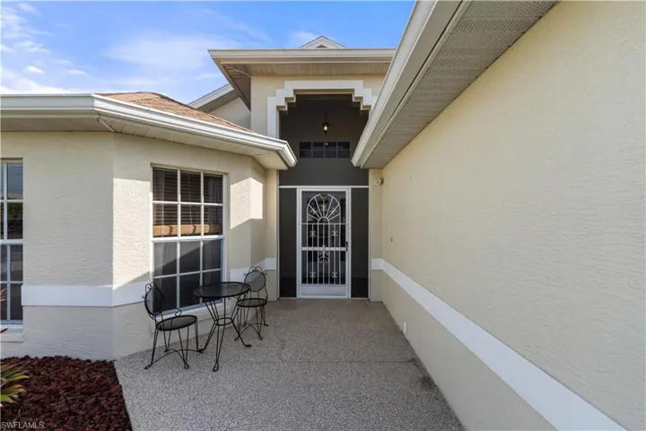 3601  Gloxinia  DR, North Fort Myers, FL 33917