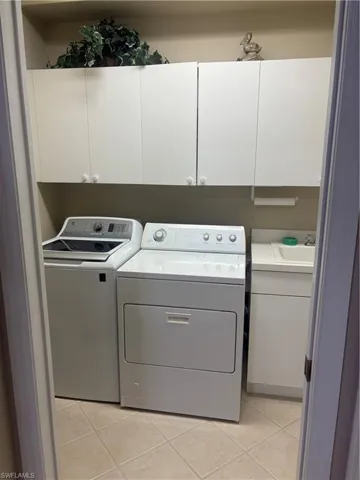 9305 Aviano Dr, Fort Myers, Florida 33913