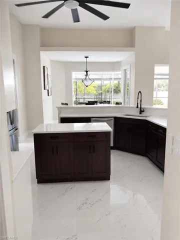 1816 Sw 51st St, Cape Coral, Florida 33914