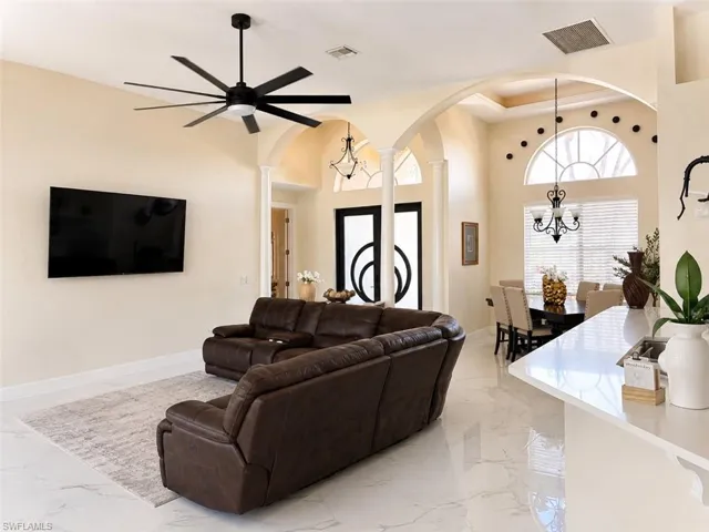 1816 Sw 51st St, Cape Coral, Florida 33914