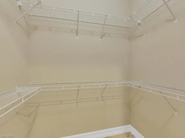 Master Suite Walk-In Closet