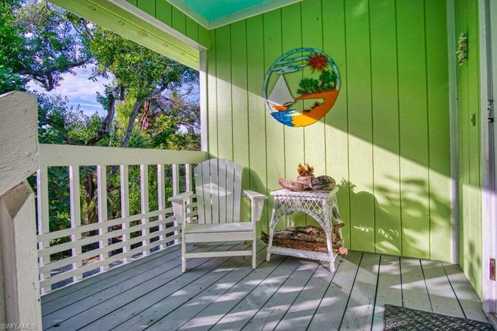 Main entry deck.