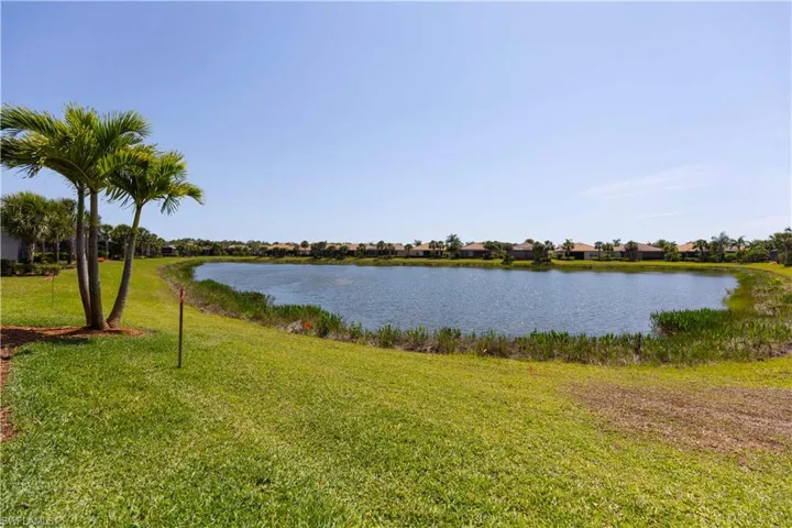 10621  Carena  CIR, Fort Myers, FL 33913