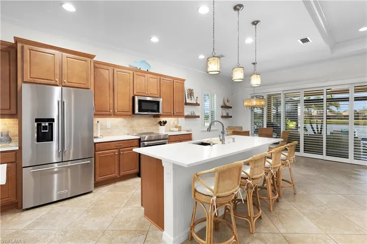 10621  Carena  CIR, Fort Myers, FL 33913
