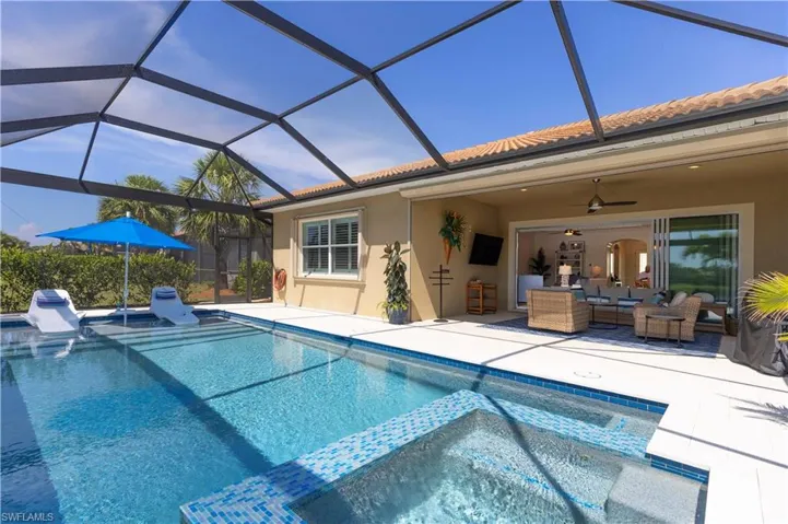 10621  Carena  CIR, Fort Myers, FL 33913