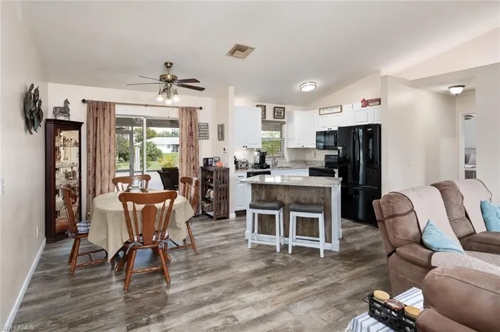 205 Reaville CT, FORT MYERS FL 33913